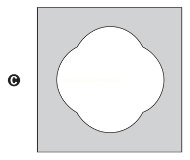 Quadrado cinza com forma branca de quatro pétalas salientes nas diagonais, identificado pela letra C.